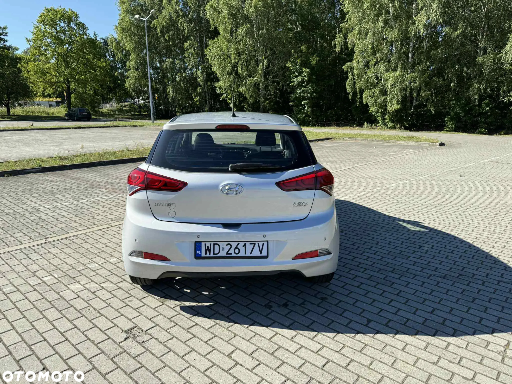 Hyundai i20 blue 1.2 YES Gold - 9