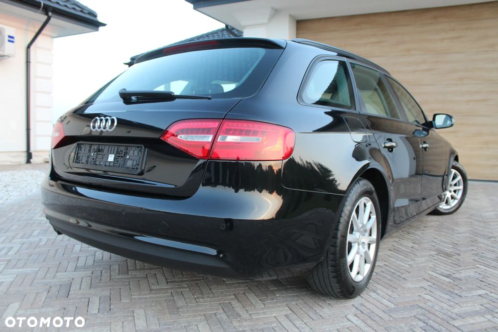 Audi A4 Avant - 12