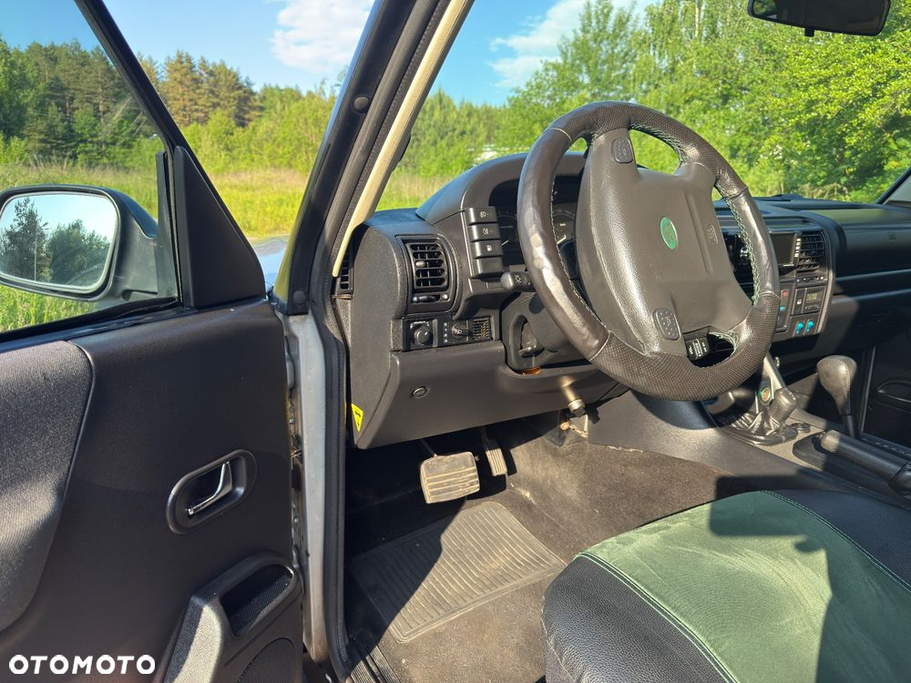 Land Rover Discovery - 26