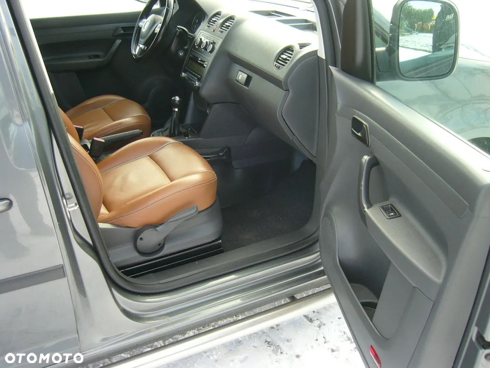 Volkswagen Caddy LONG MAXI 4-Motion 4x4 - 22