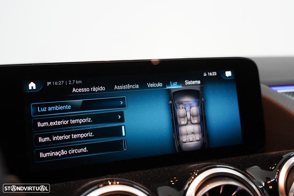 Mercedes-Benz GLA 180 d AMG Line - 16