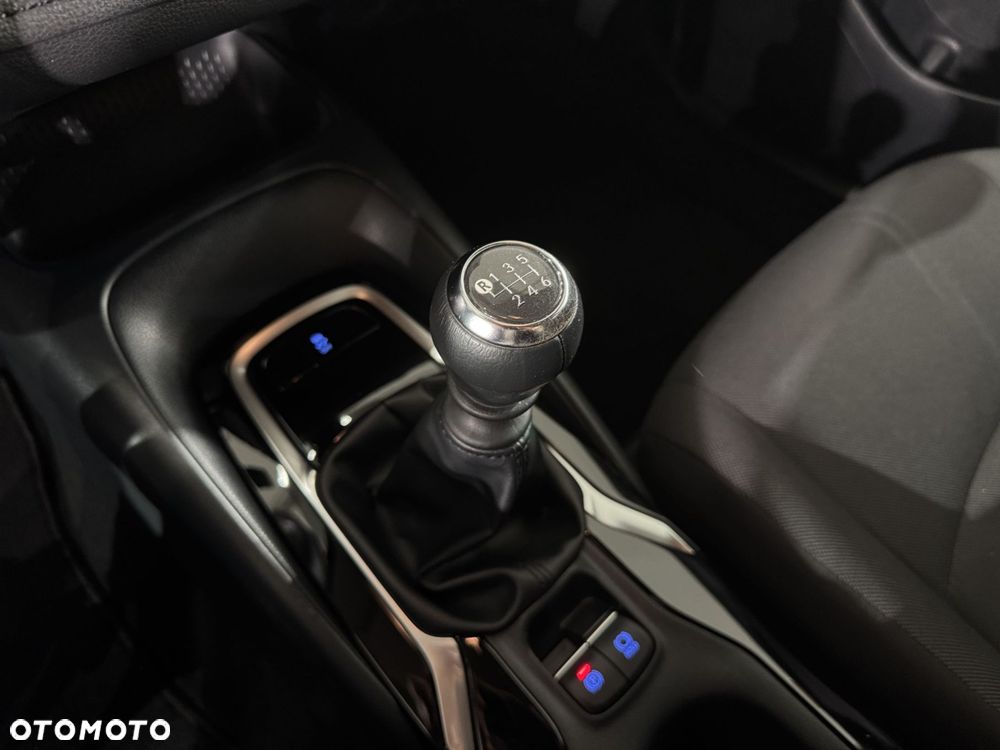 Toyota Corolla 1.5 Comfort - 22