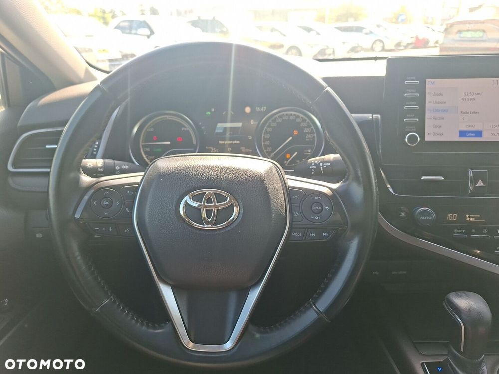 Toyota Camry 2.5 Hybrid Comfort CVT - 16