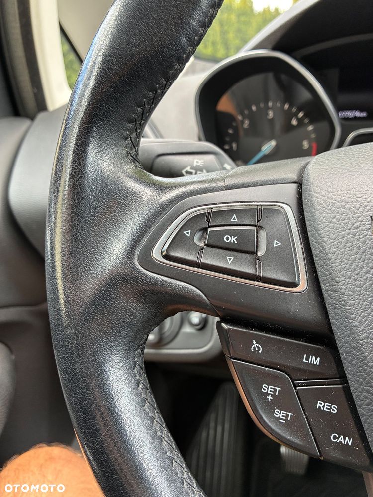 Ford C-MAX - 25