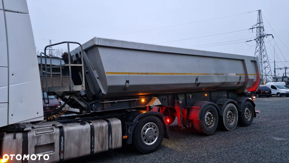 Schwarzmuller Rynna 26m 5150kg - 13