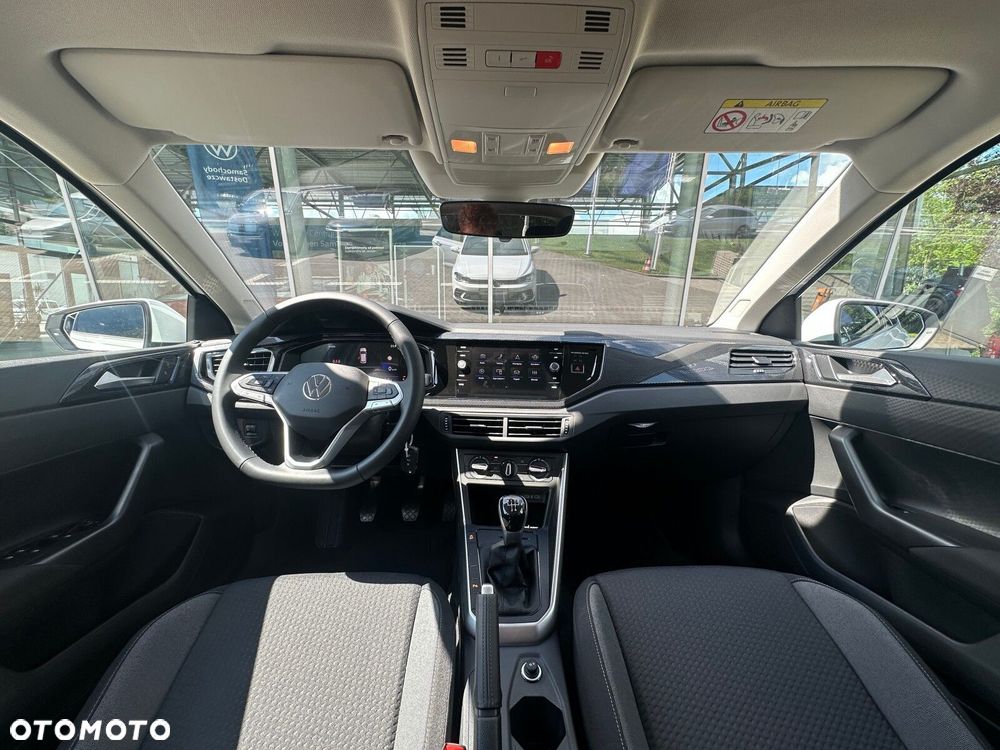 Volkswagen Polo 1.0 MPI Life Plus - 16
