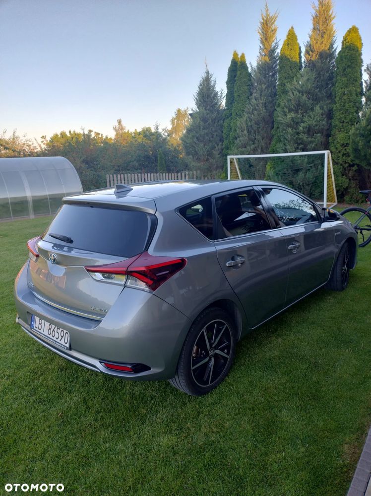 Toyota Auris - 4