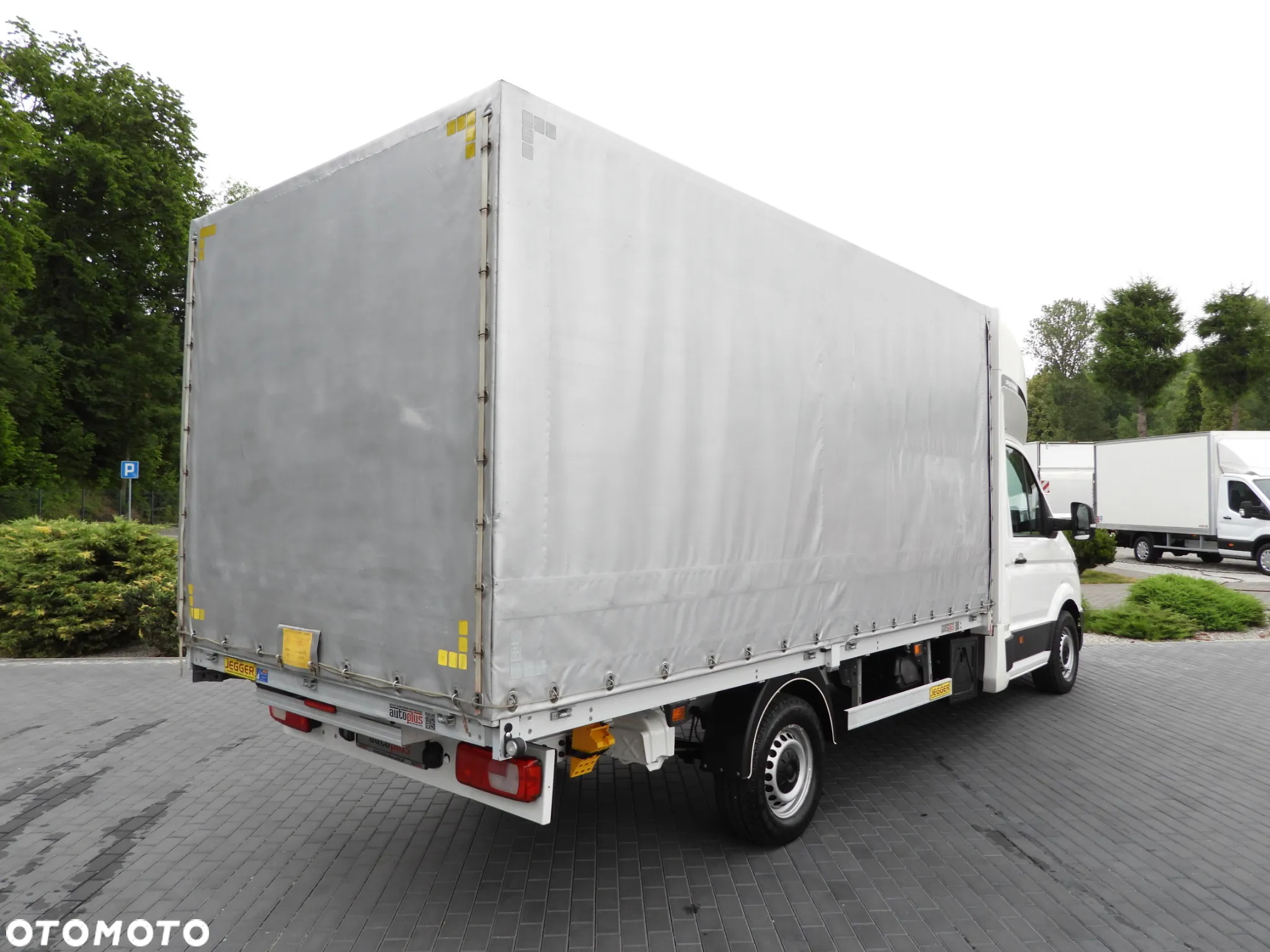 Volkswagen CRAFTER  PLANDEKA 8 PALET WEBASTO TEMPOMAT LEDY KLIMATYZACJA 180KM [ 044025 ] - 4