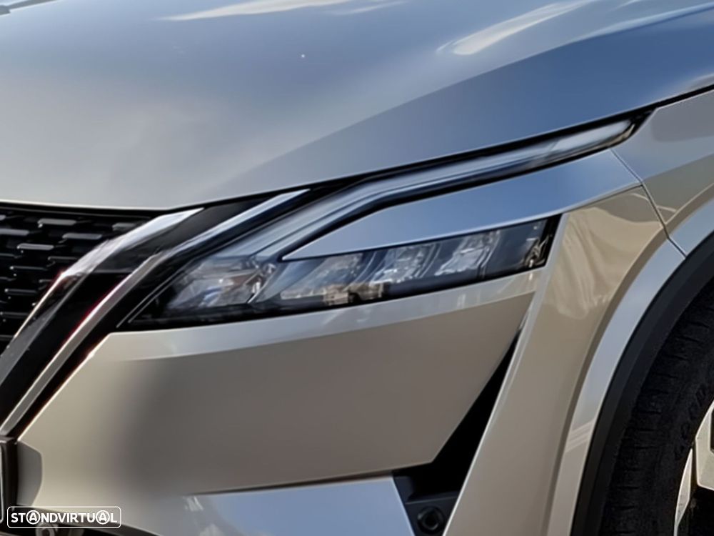 Nissan Qashqai 1.3 DIG-T N-Connecta LED - 2