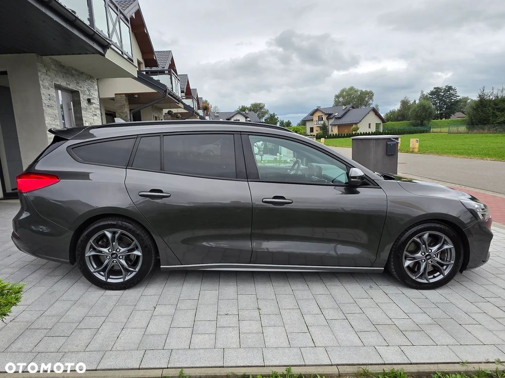Ford Focus Turnier 2.0 EcoBlue S&S ST mit Styling-Paket - 6