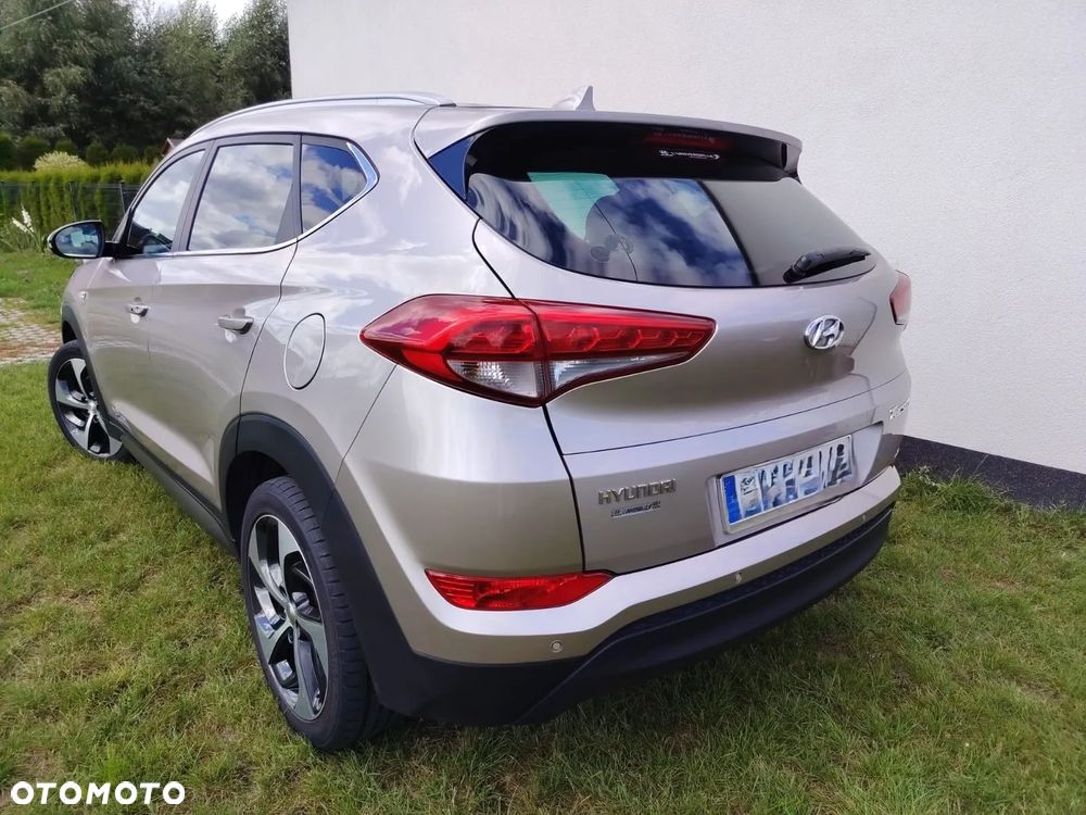 Hyundai Tucson 1.7 CRDI BlueDrive Comfort 2WD - 6