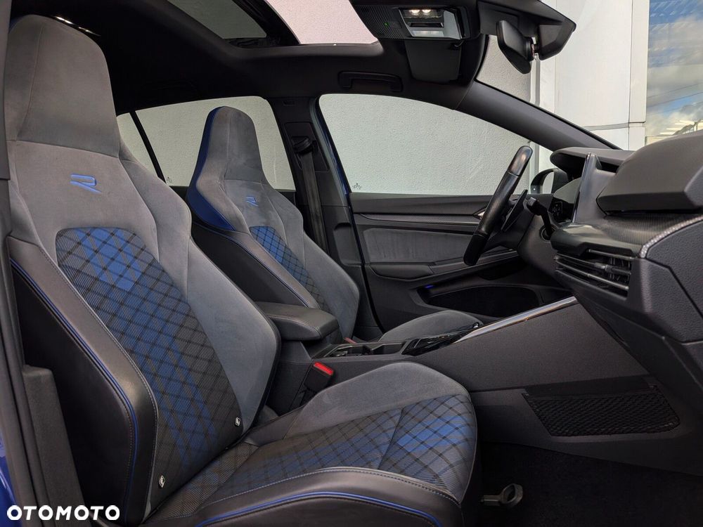 Volkswagen Golf 2.0 TSI 4Motion R DSG - 12