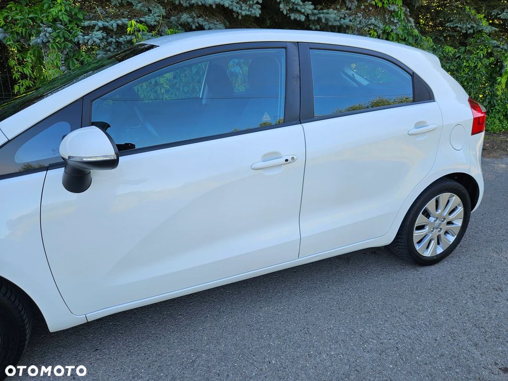 Kia Rio 1.2 Business Line - 3