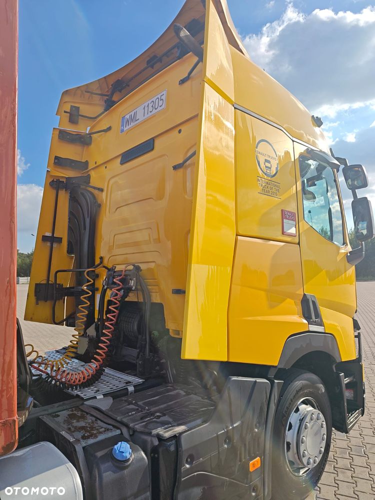 Renault T440 - 7