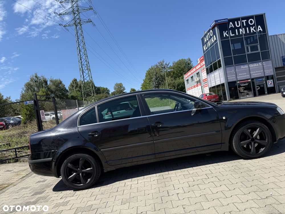 Skoda Superb 2.8 V6 Elegance - 3