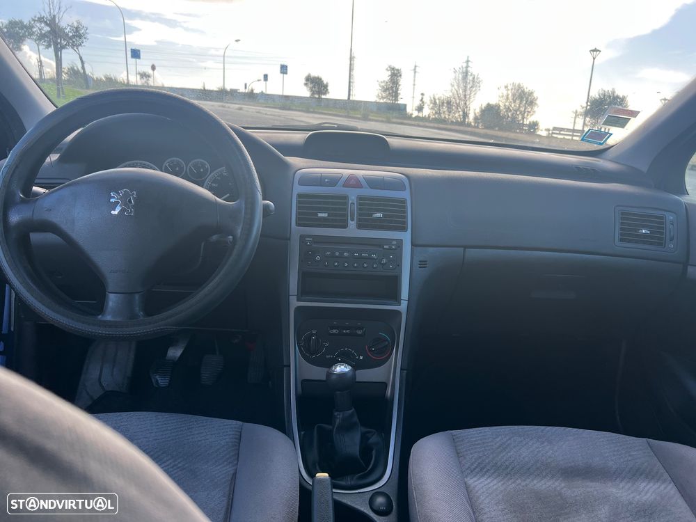 Peugeot 307 1.4 HDi XR - 9