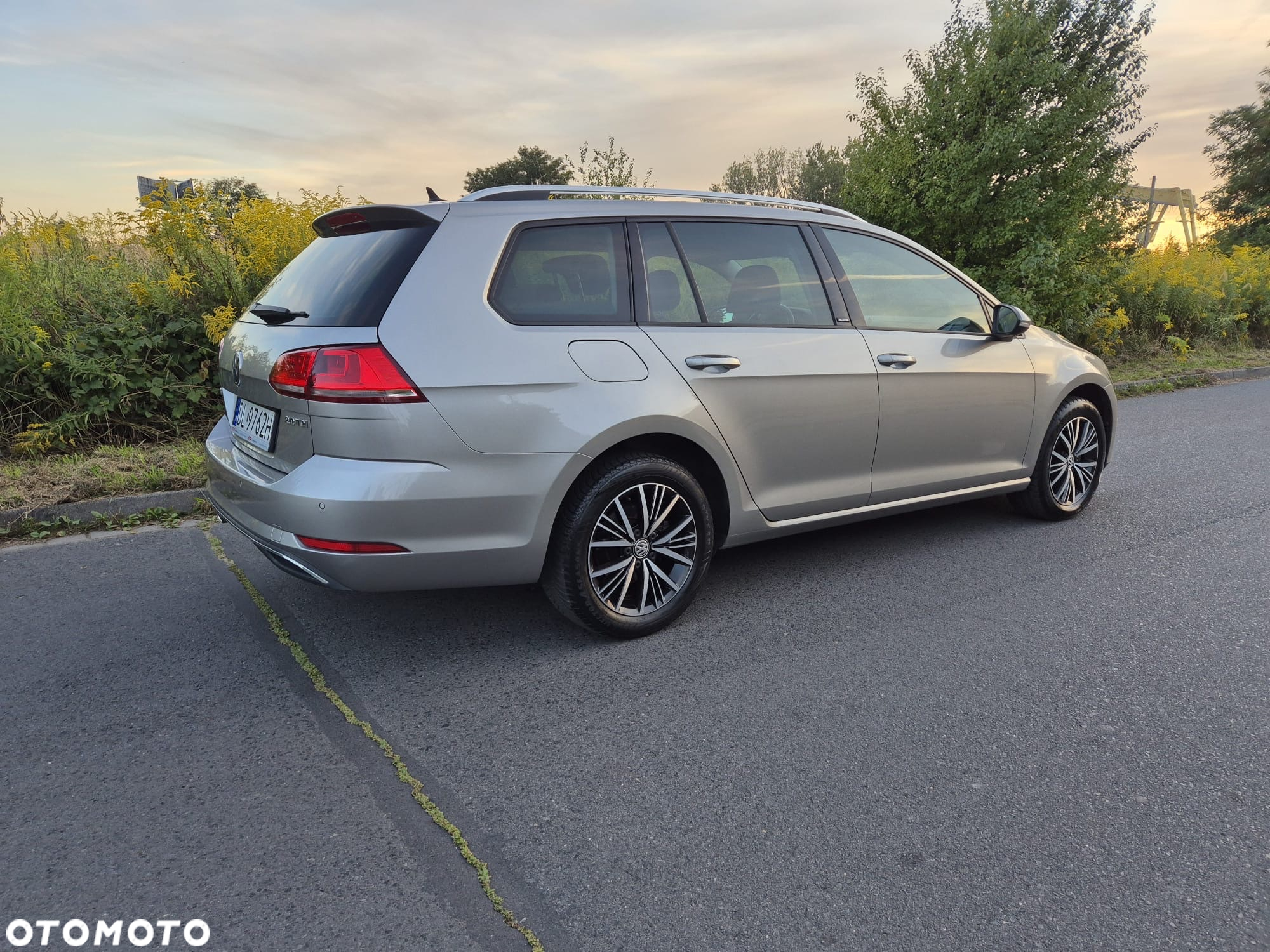 Volkswagen Golf 2.0 TDI BlueMotion Technology Allstar - 8