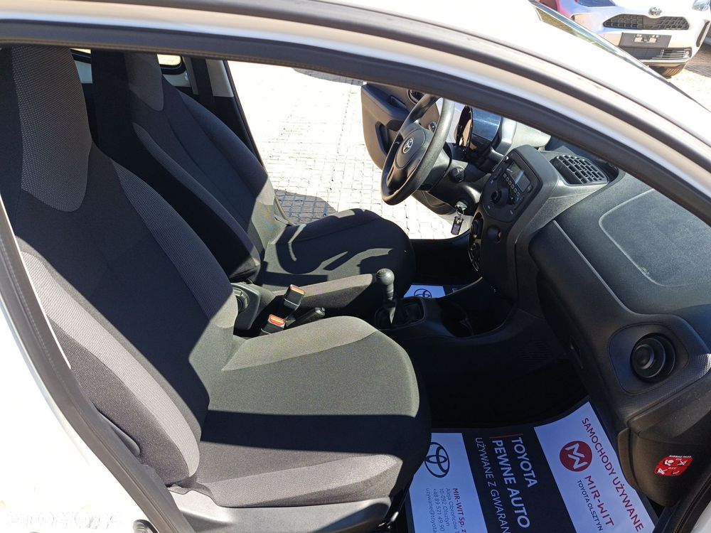 Toyota Aygo - 16