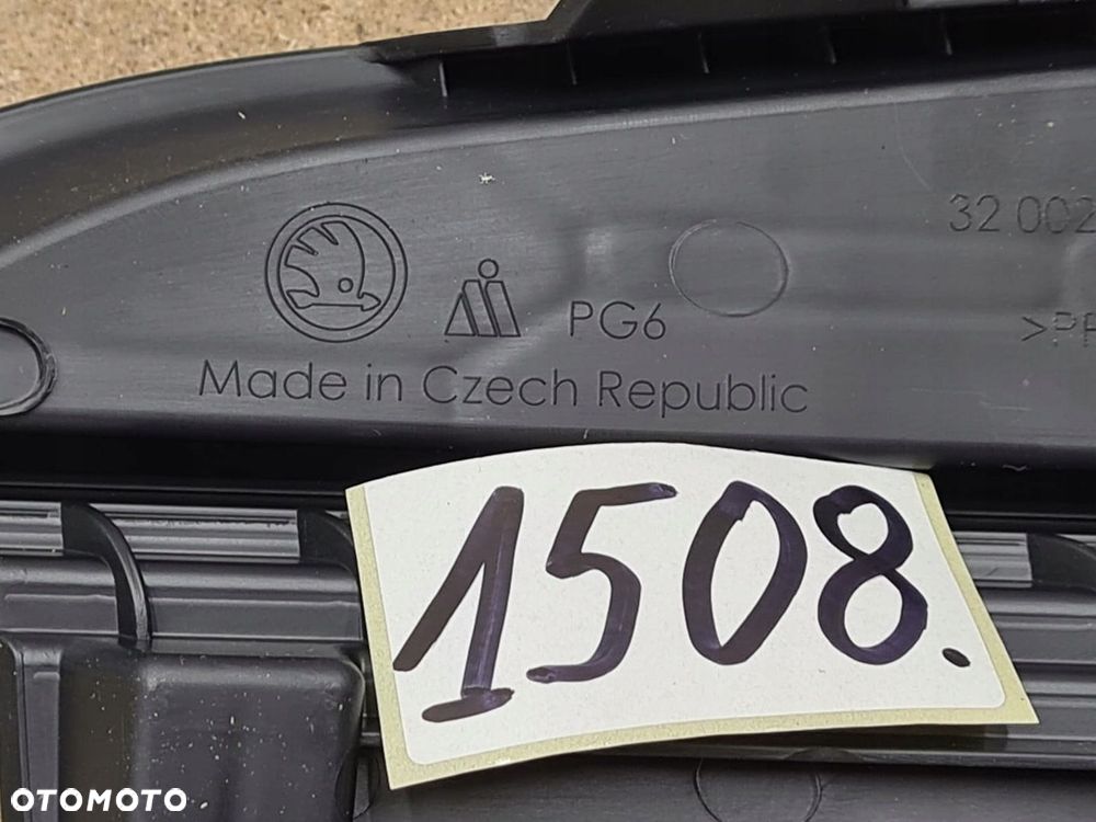 KRATKA ZAŚLEPKA ZDERZAKA PRZÓD PRZEDNIA PRAWA SKODA SCALA 657807368 - 4