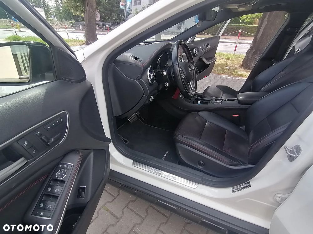 Mercedes-Benz GLA 220 CDI 4-Matic - 19