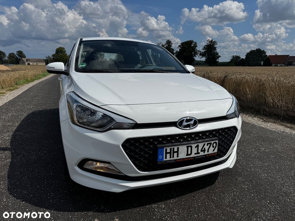 Hyundai i20 - 14