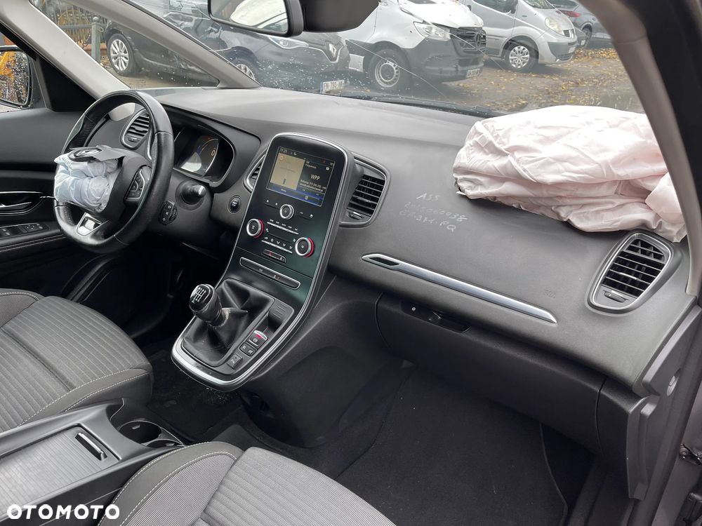 Renault Scenic 1.5 dCi Expression - 12