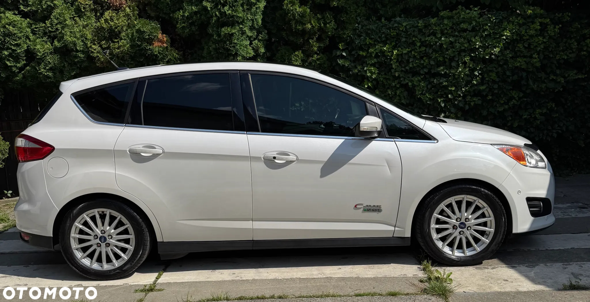 Ford C-MAX 2.0 ENERGI CVT - 2