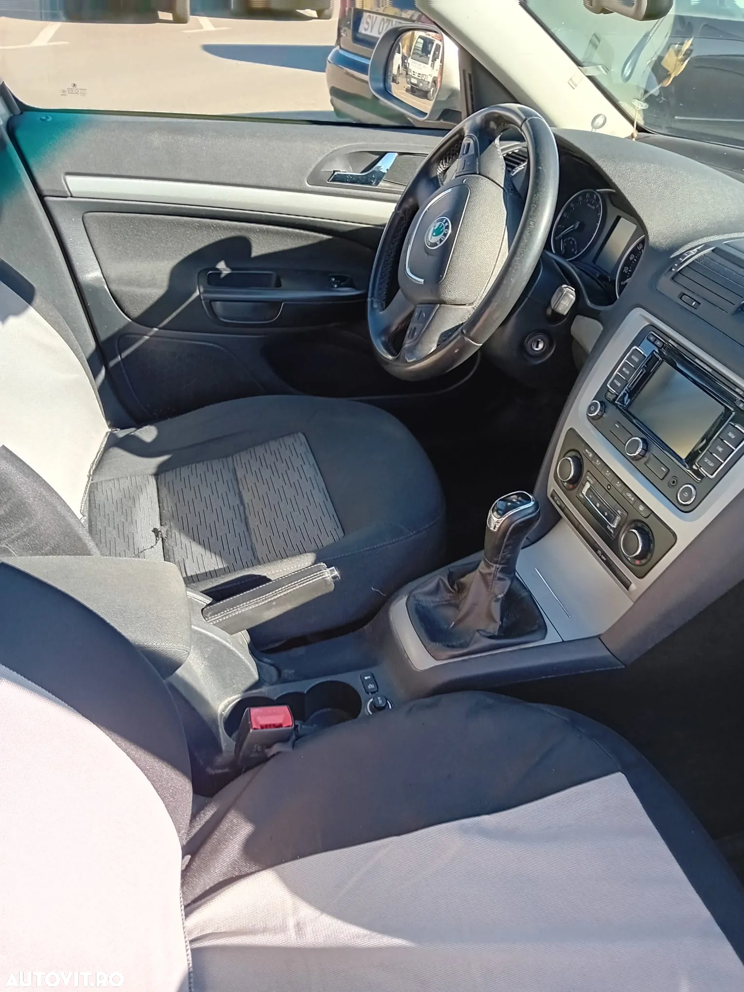 Skoda Octavia 1.6 TDI AMBITION - 14