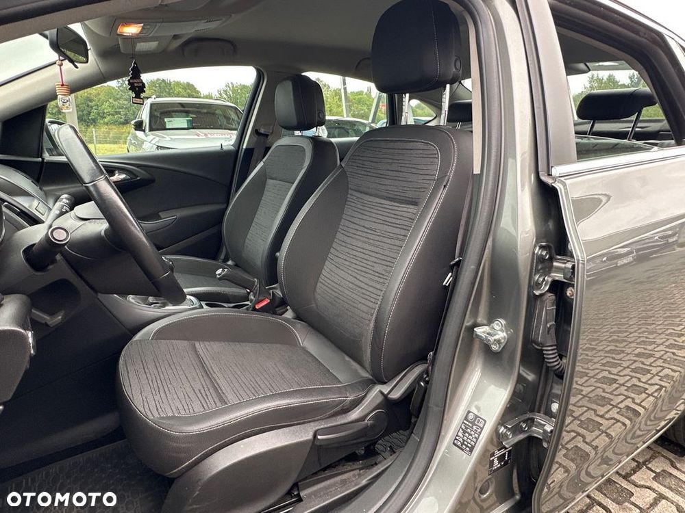 Opel Astra - 21