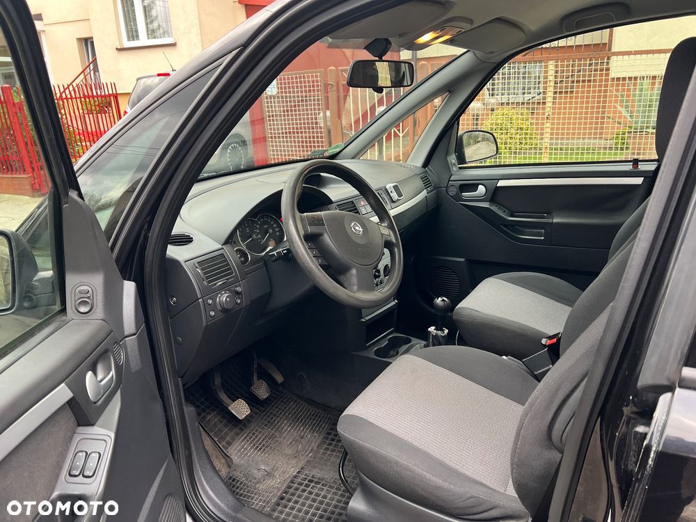 Opel Meriva - 8