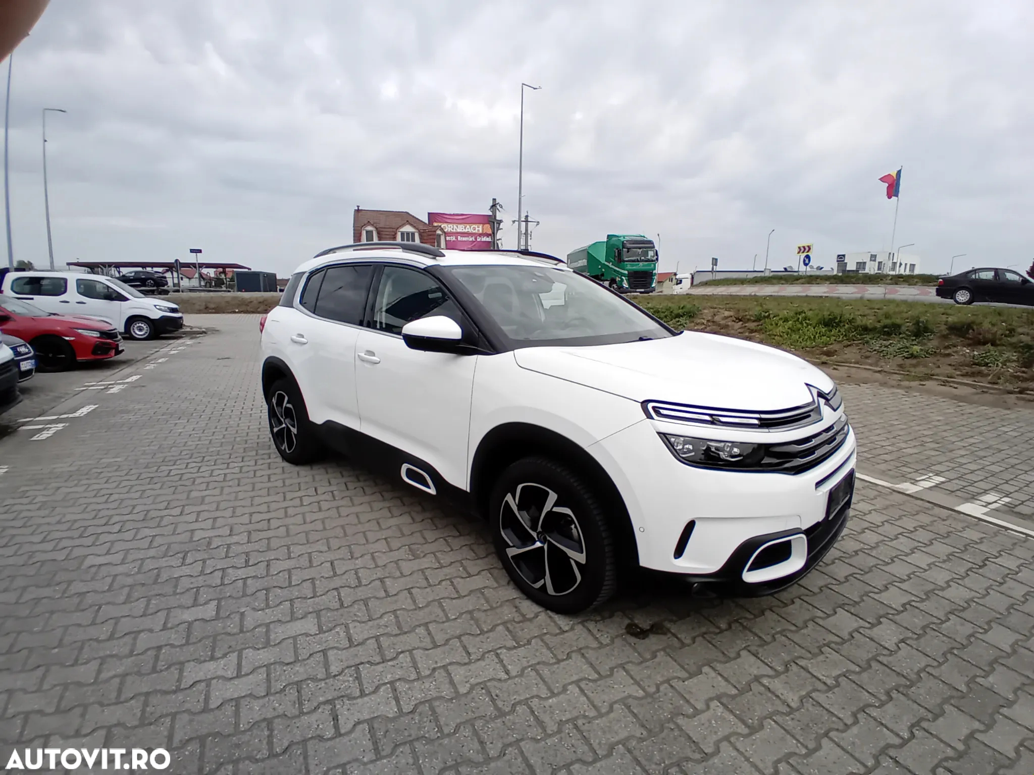 Citroën C5 Aircross 1.5 BlueHDi S&S EAT8 Shine - 13
