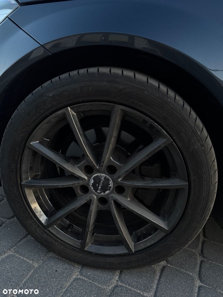 Mercedes-Benz Klasa C 220 d 4-Matic 7G-TRONIC - 9