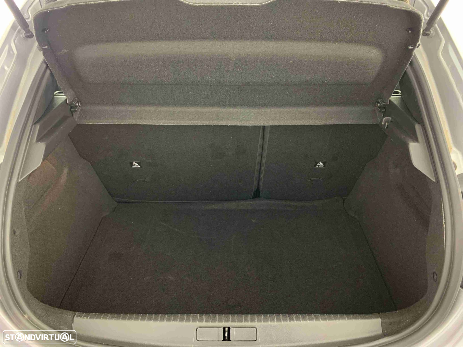 Peugeot 208 1.2 PureTech Active - 27