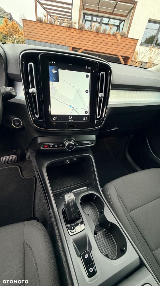Volvo XC 40 T2 Essential - 26
