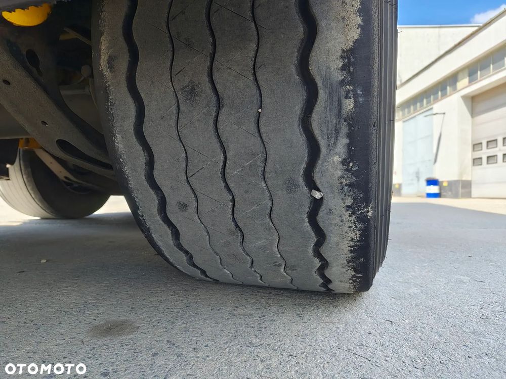 Kögel SN 24 435/50R19,5 MEGA - 12
