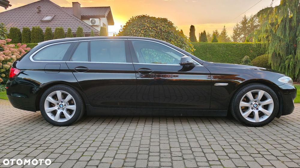 BMW Seria 5 520d - 8