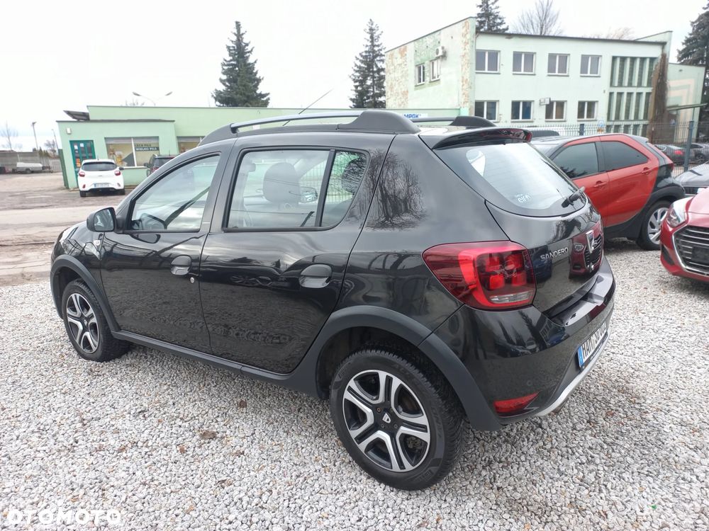 Dacia Sandero Stepway TCe 90 (S&S) Celebration - 13