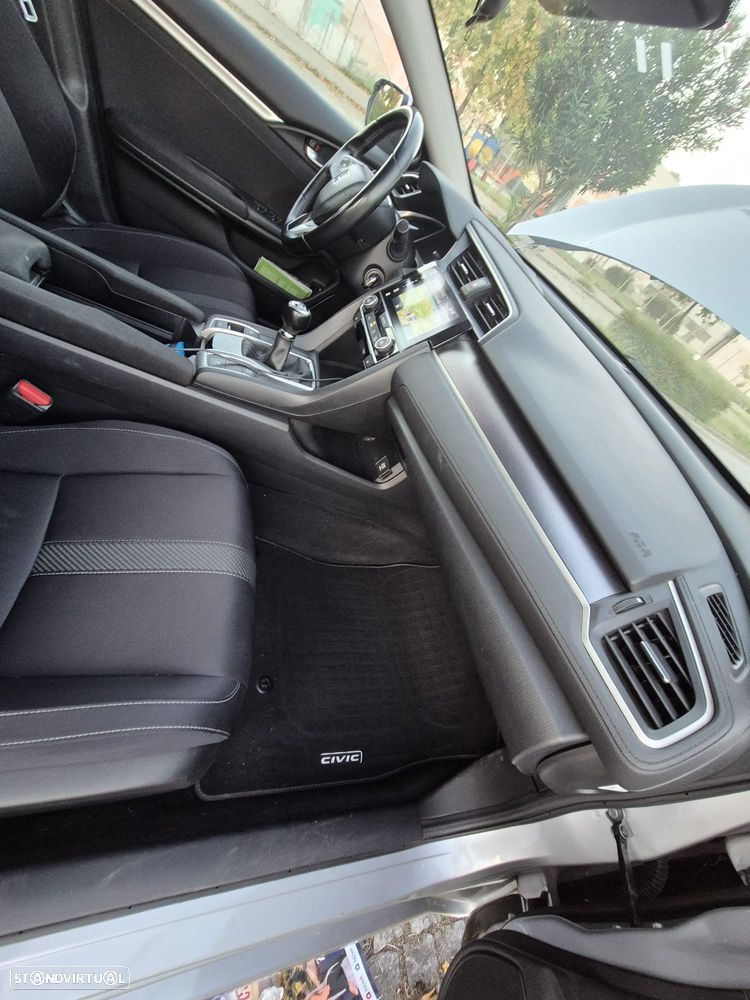 Honda Civic - 14