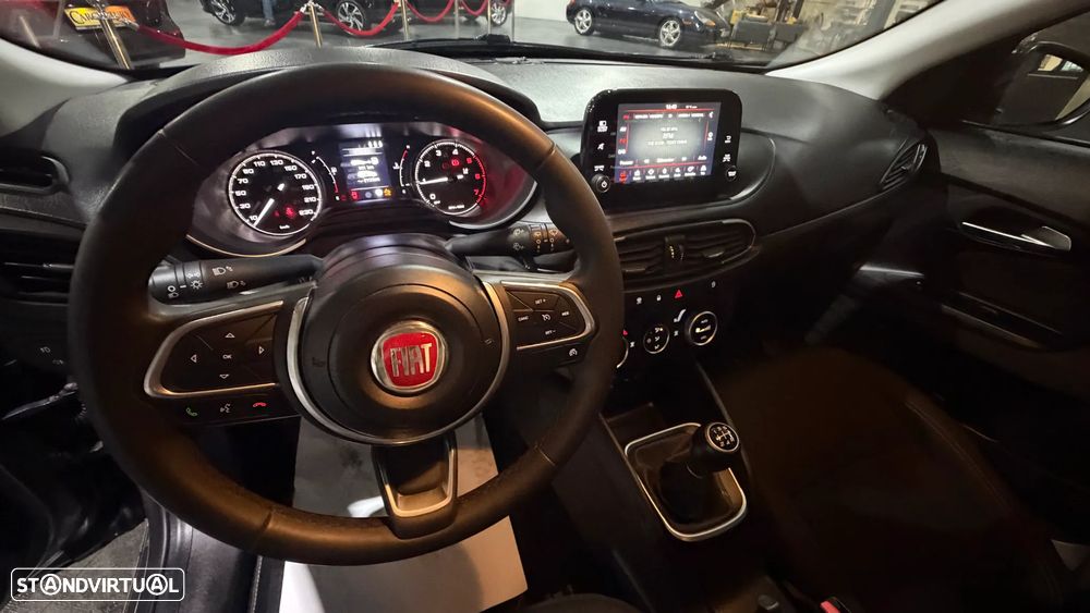 Fiat Tipo Station Wagon 1.3 MultiJet Lounge - 7