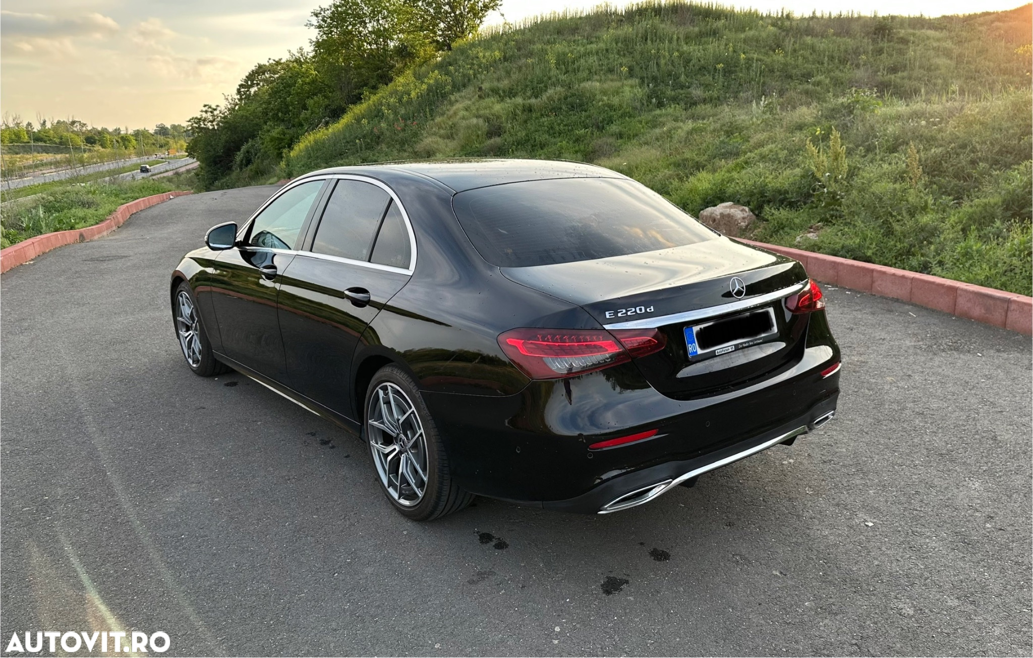 Mercedes-Benz E 220 d MHEV Aut. - 4