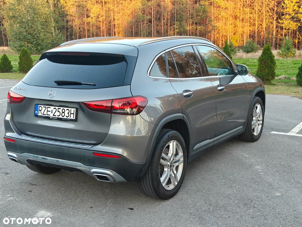 Mercedes-Benz Gla 2023 photo 5