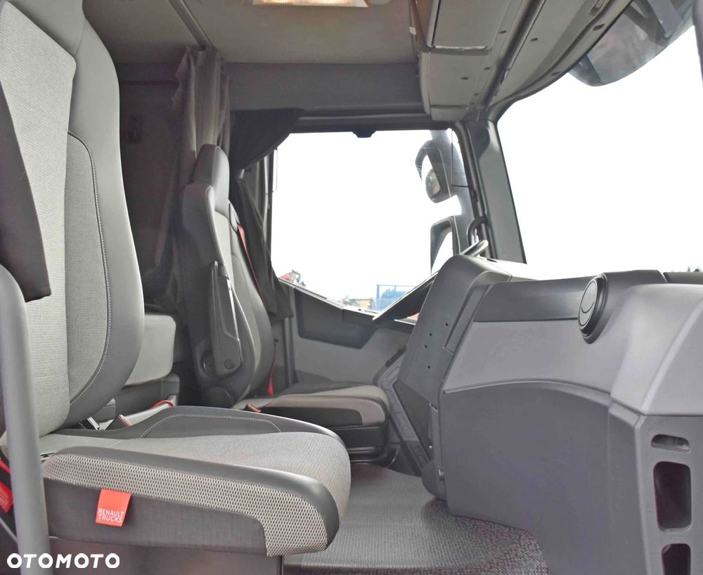 Renault C 460 * HAKOWIEC + KESLA 21172 * STAN BDB - 10