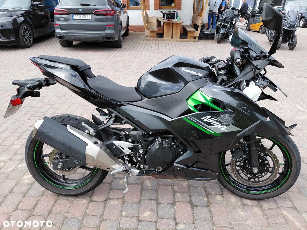 Kawasaki Ninja 400 - 6