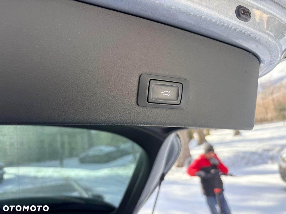 Audi A6 Avant 3.0 TDI Quattro S tronic - 19