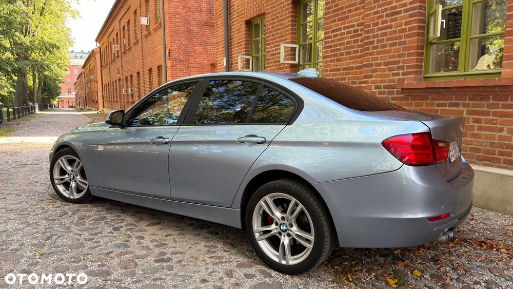 BMW 3 Series 2013 photo 4