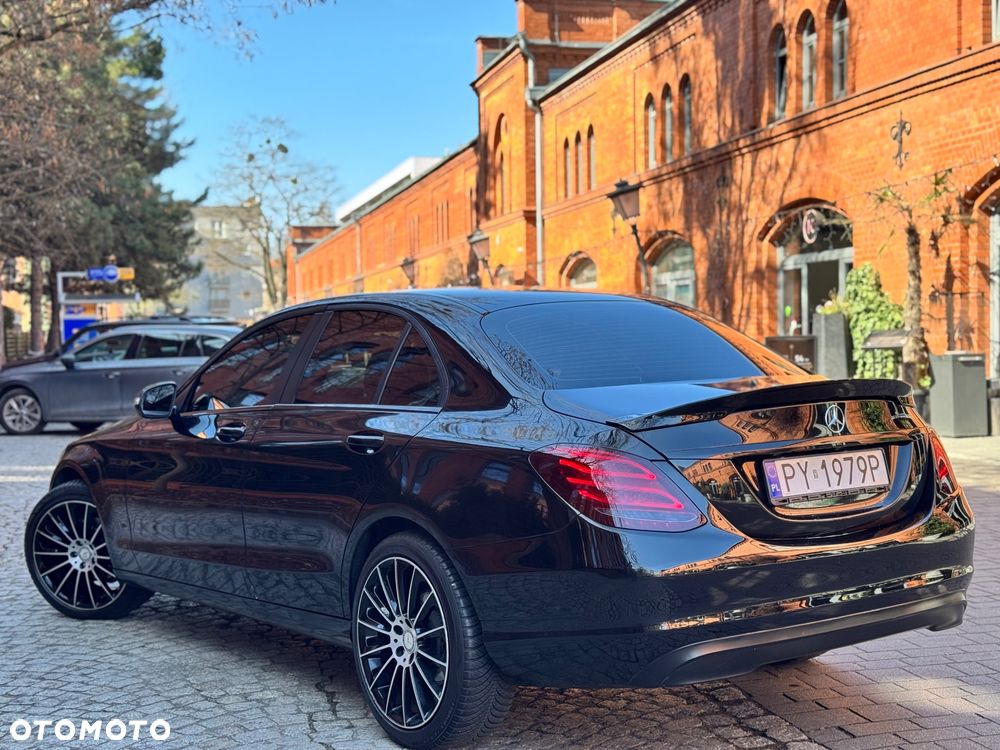 Mercedes-Benz Klasa C 220 (BlueTEC) d 7G-TRONIC - 13