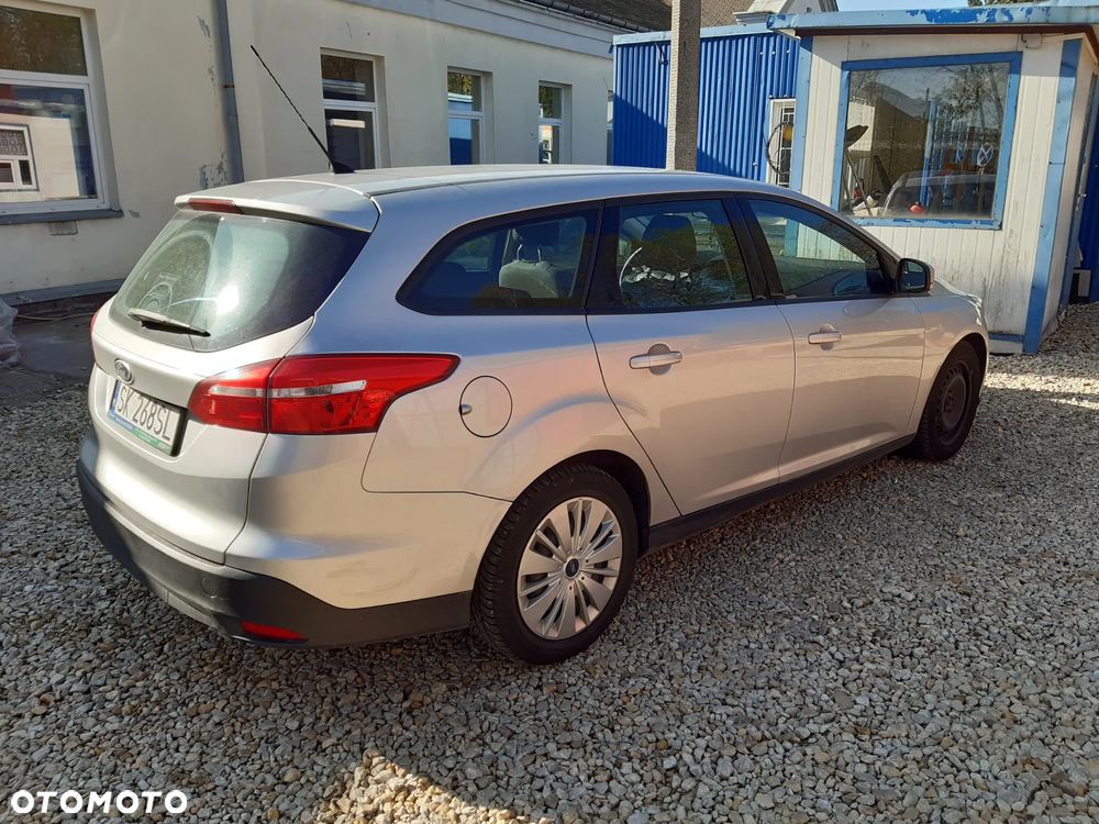 Ford Focus 1.5 TDCi Trend - 15
