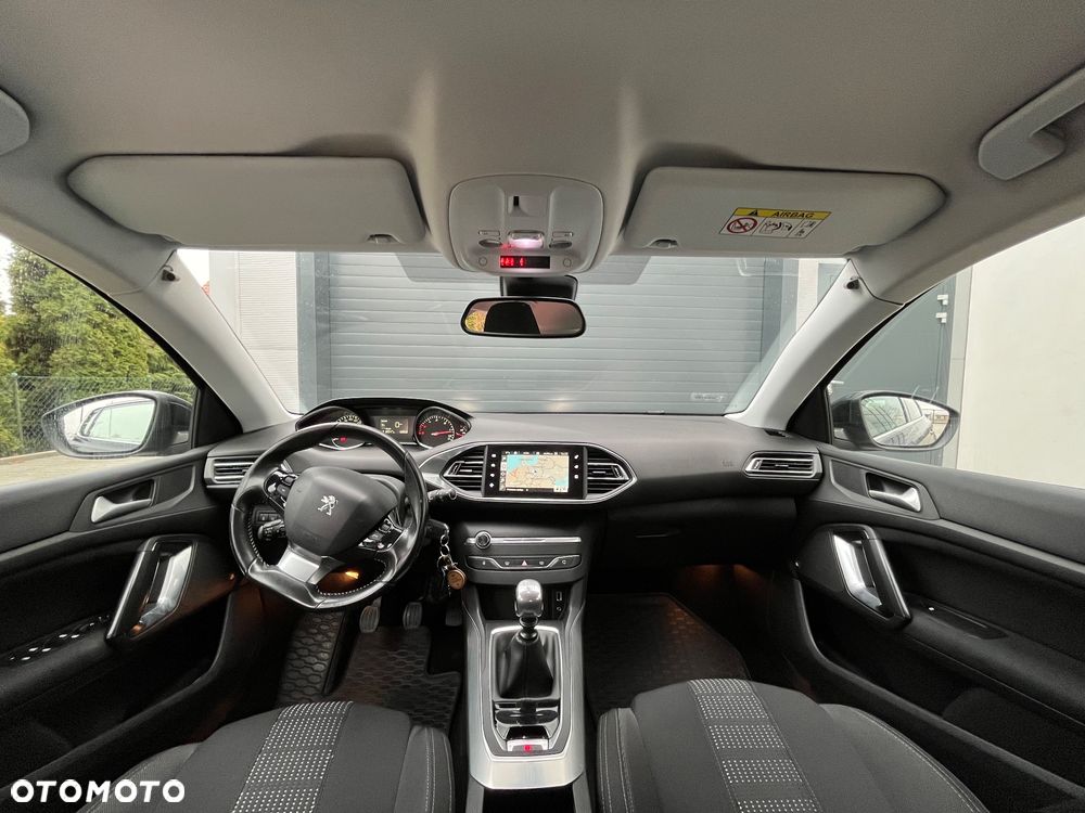 Peugeot 308 1.6 e-HDi Allure S&S - 6