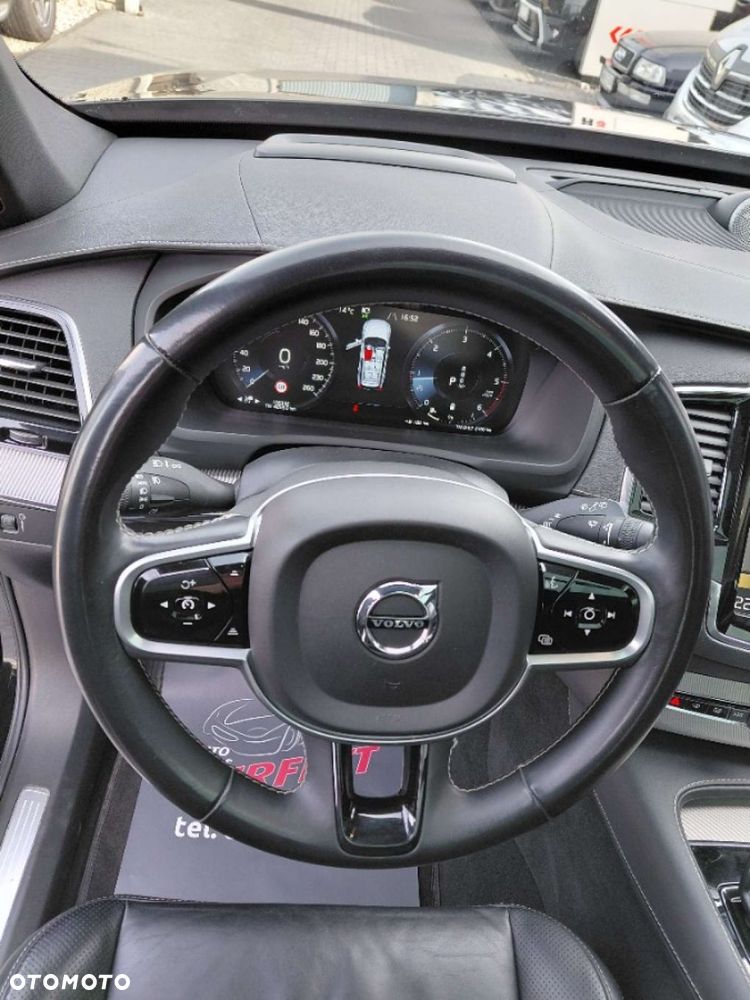 Volvo XC 90 - 16