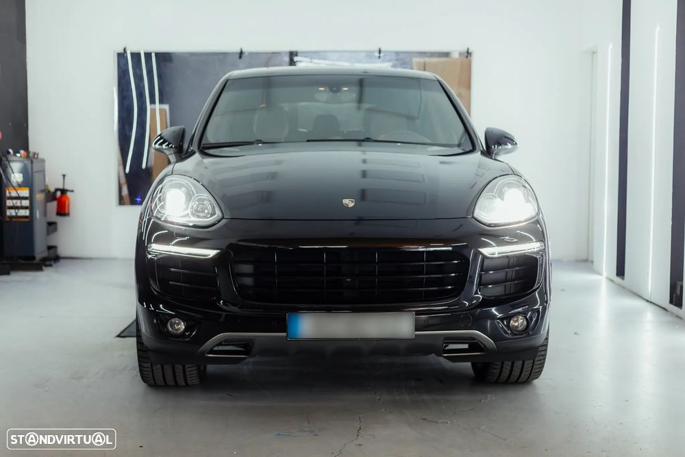 Porsche Cayenne S E-Hybrid Platinum Edition - 21